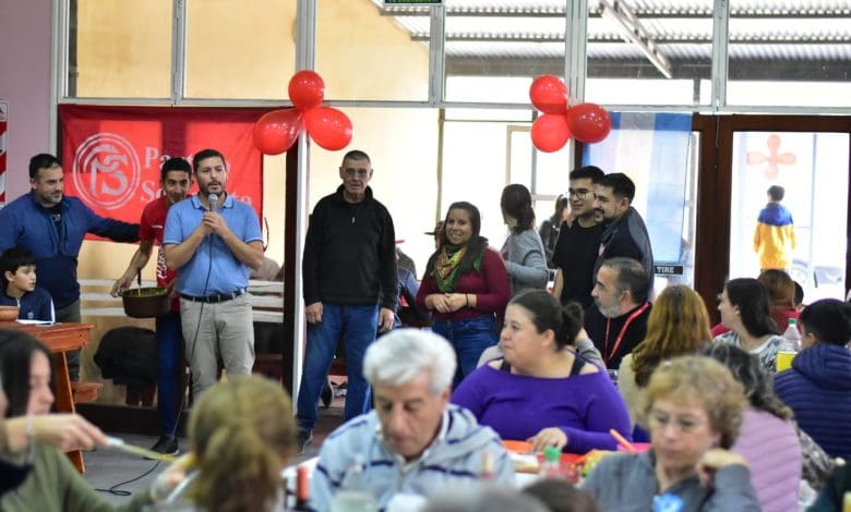 El Socialismo rechaza la visita de diputados genocidas y la intención