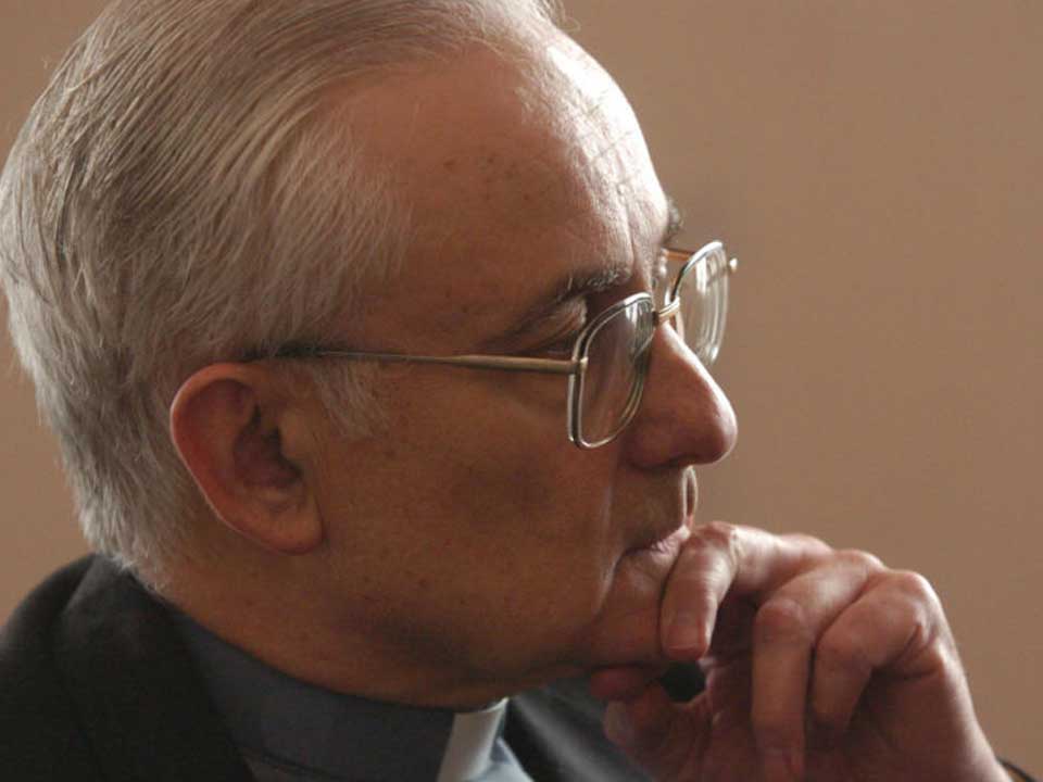Arzobispo Carlos Ñañez