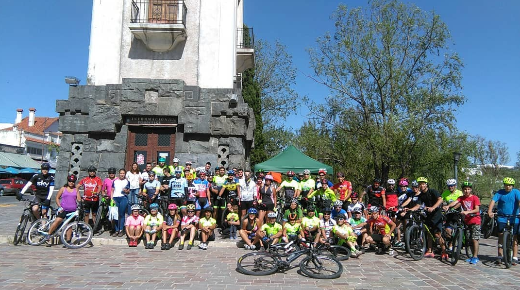 Bicicleteada de fin año - Diario Resumen de la región