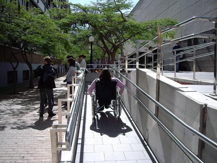 accesibilidad fisica web - Diario Resumen de la región