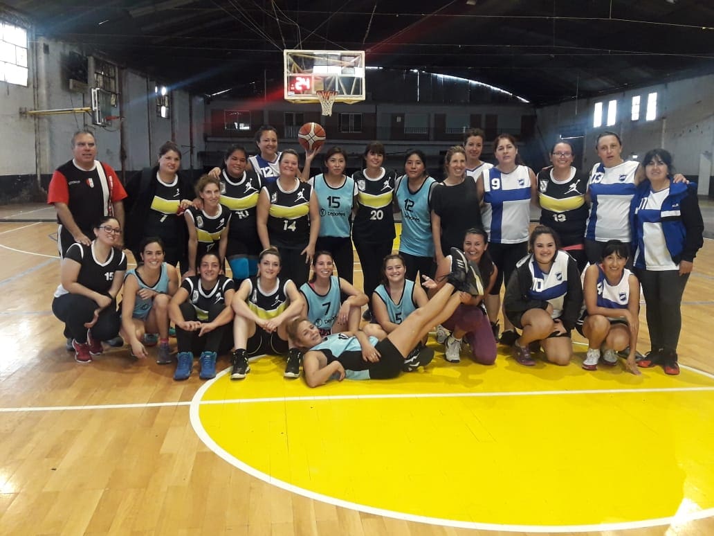 Básquet femenino - Diario Resumen de la región