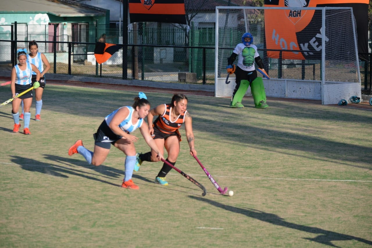 Hockey AGR no pudo con El Carmen y cayó por 3 a 2 pag 10 edición 1076 - Diario Resumen de la región